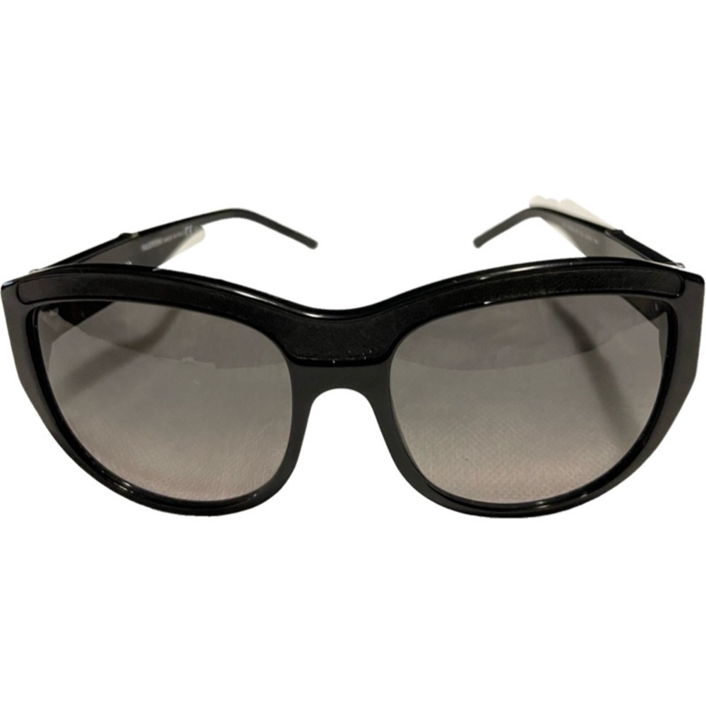 Authenticated Valentino Black Sunglasses